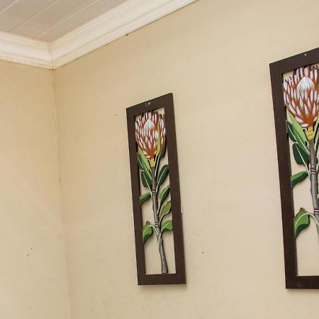 Maseyi On 8 Bnb Cape Town Exterior photo