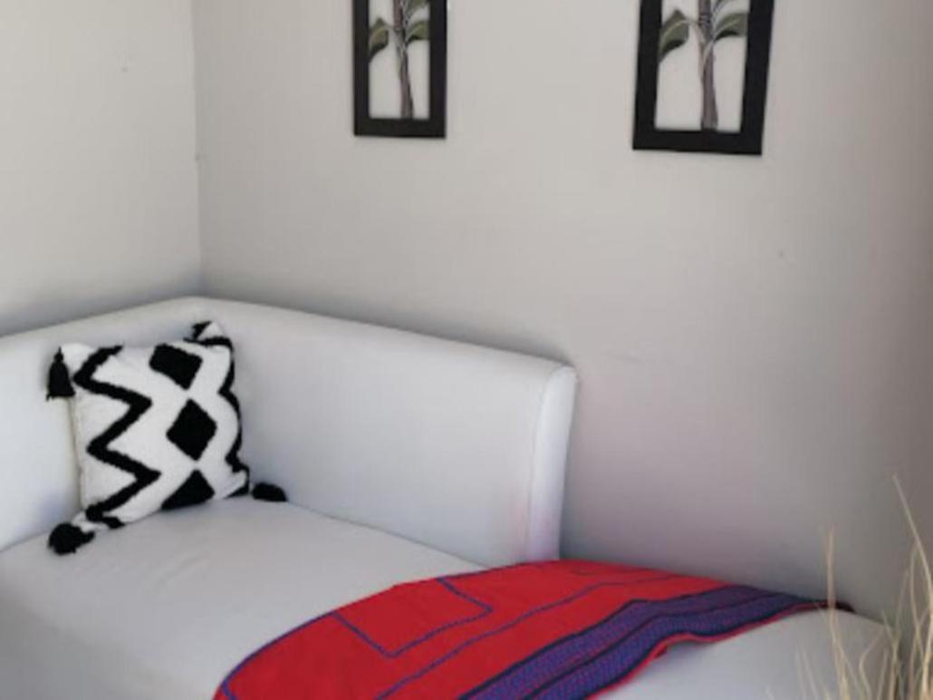 Maseyi On 8 Bnb Cape Town Exterior photo